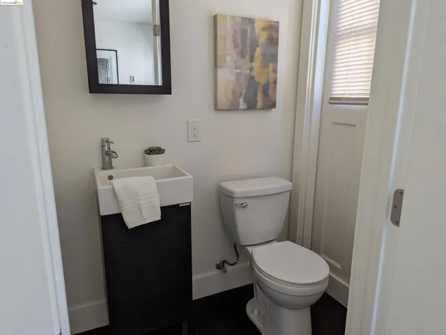 667 46th St, Oakland, California 94609