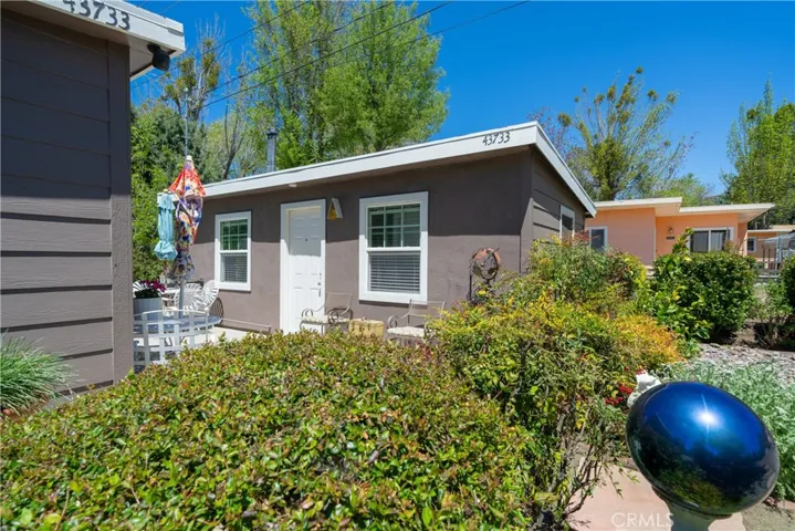 43733 Lake Hughes Road, Lake Hughes, California 93532
