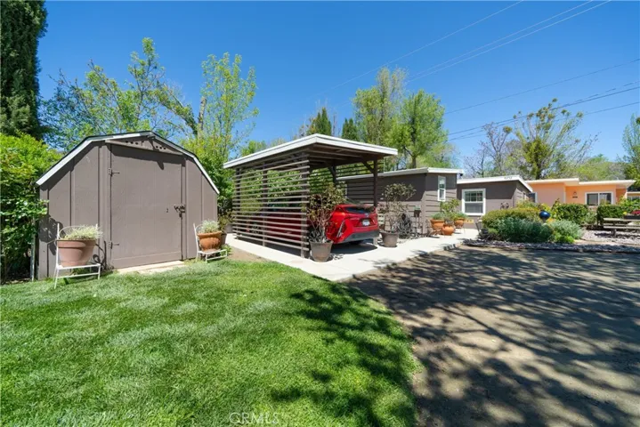 43733 Lake Hughes Road, Lake Hughes, California 93532