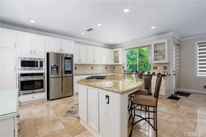 17261 Fremont Lane, Yorba Linda, California 92886