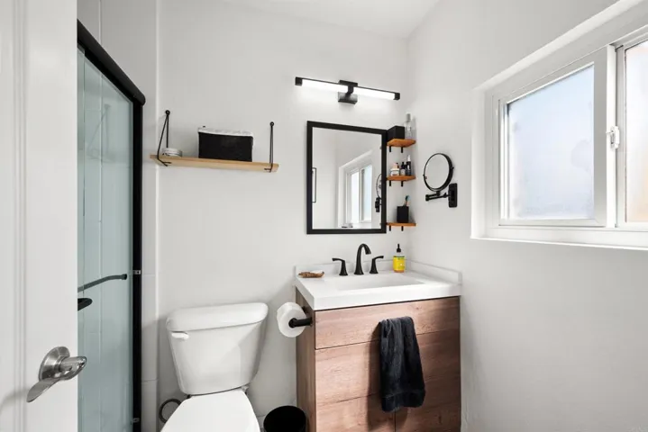 6333 Mount Ada Road 170, San Diego, California 92111