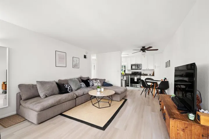 6333 Mount Ada Road 170, San Diego, California 92111