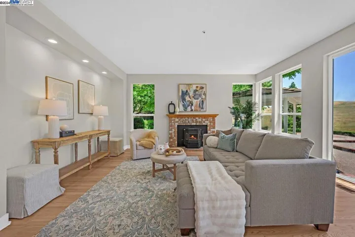 3561 Crespi Court, Pleasanton, California 94566
