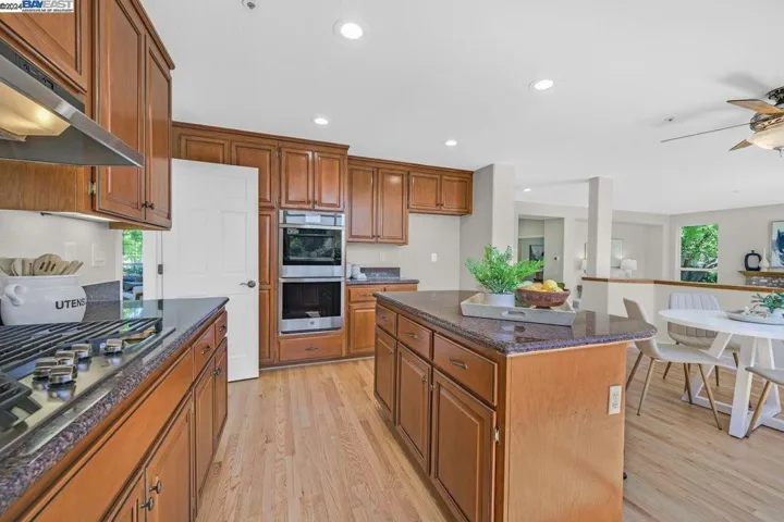 3561 Crespi Court, Pleasanton, California 94566