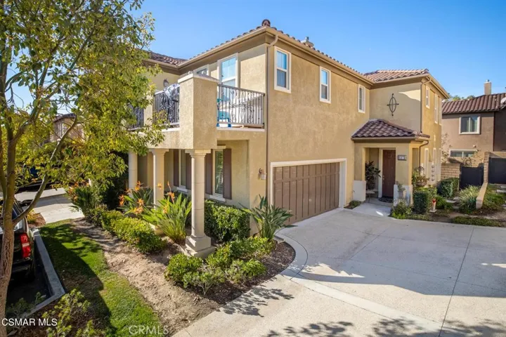 6825 Simmons Way, Moorpark, California 93021