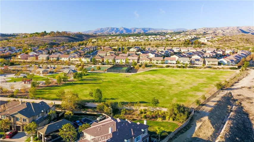 6825 Simmons Way, Moorpark, California 93021