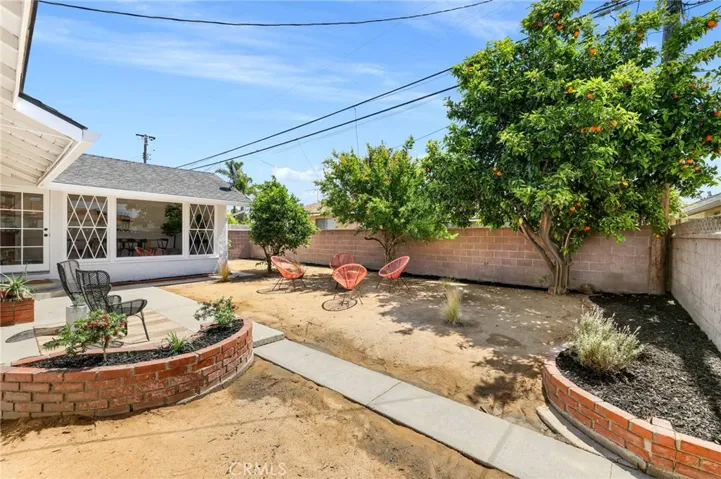 6708 E Pageantry Street, Long Beach, California 90808