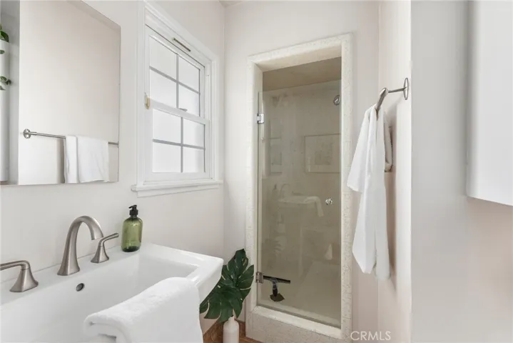 6708 E Pageantry Street, Long Beach, California 90808