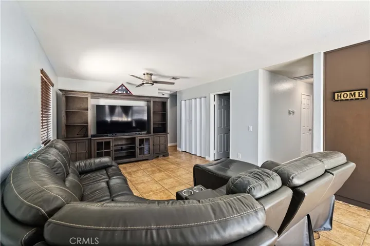 36857 42nd Street E, Palmdale, California 93552