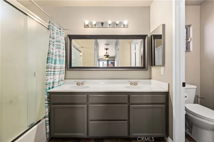 36857 42nd Street E, Palmdale, California 93552