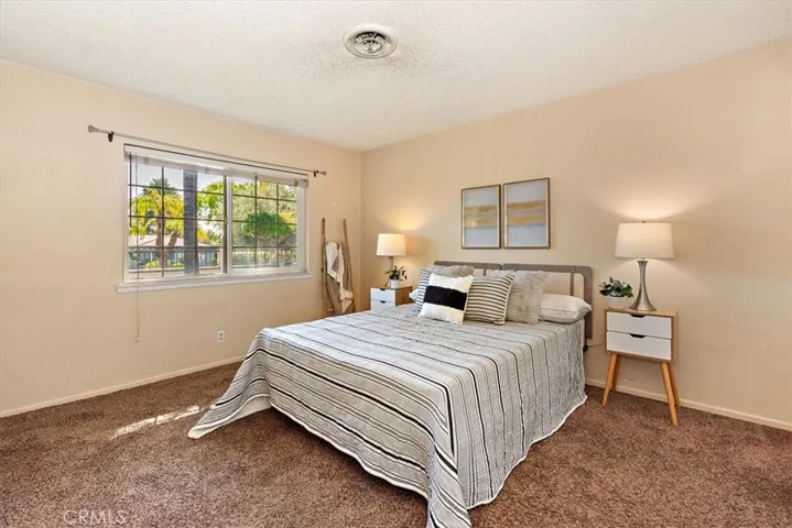 Primary bedroom 1