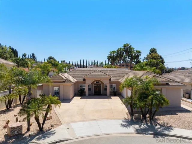 779 Via Gordo, Escondido, California 92026