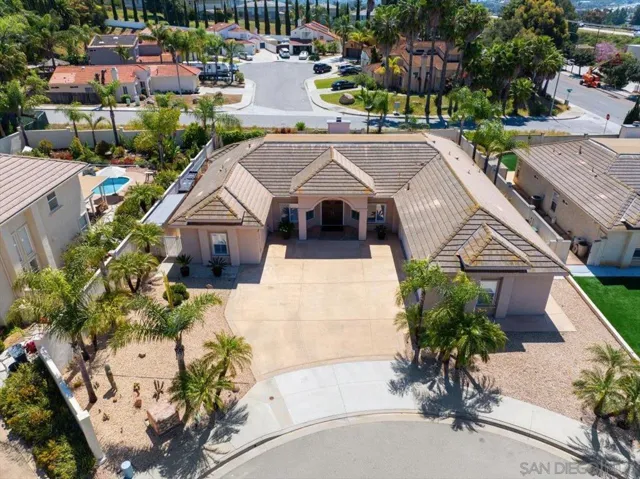 779 Via Gordo, Escondido, California 92026