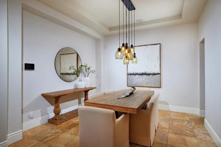 3201 Corte Tamarindo, Carlsbad, California 92009