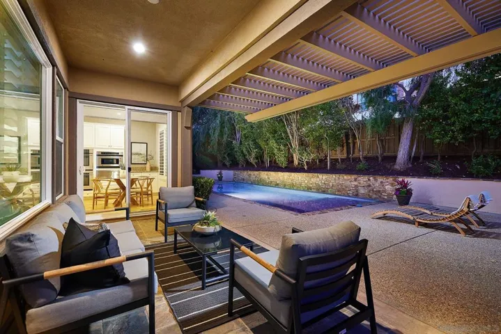 3201 Corte Tamarindo, Carlsbad, California 92009