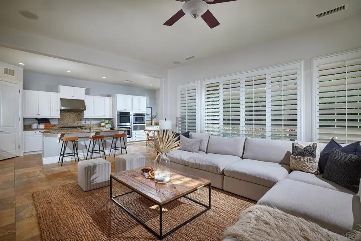 3201 Corte Tamarindo, Carlsbad, California 92009