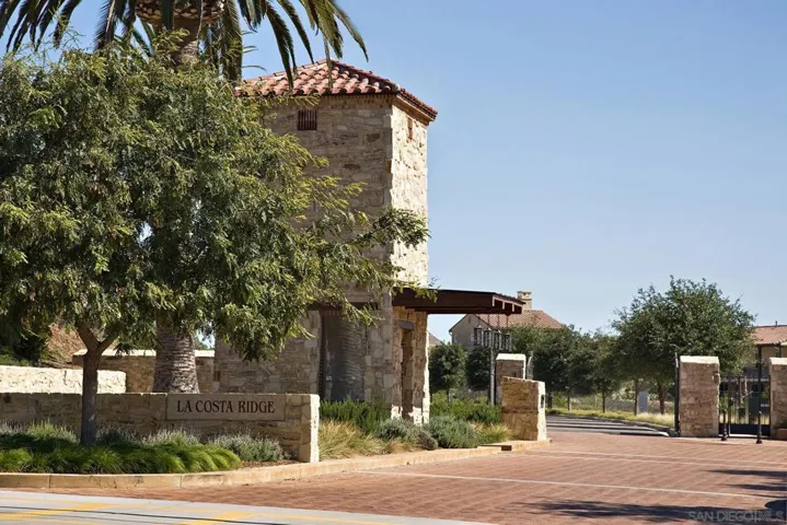 3201 Corte Tamarindo, Carlsbad, California 92009