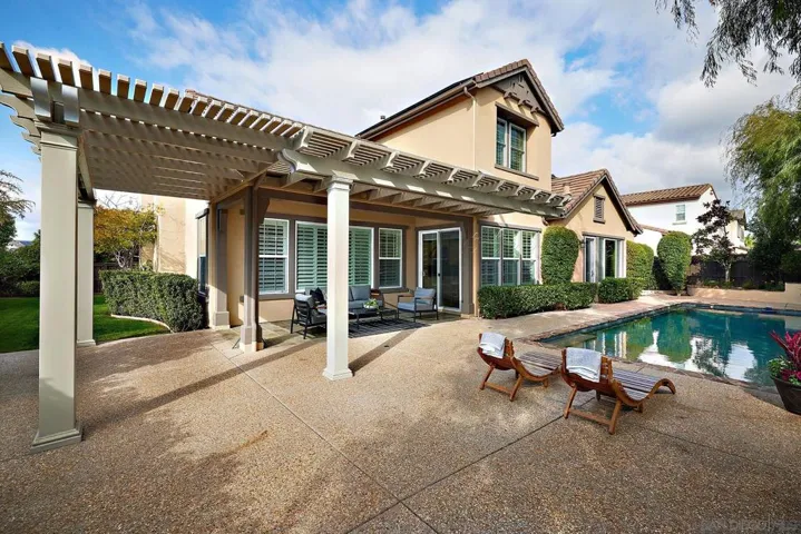 3201 Corte Tamarindo, Carlsbad, California 92009