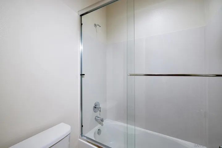 3201 Corte Tamarindo, Carlsbad, California 92009