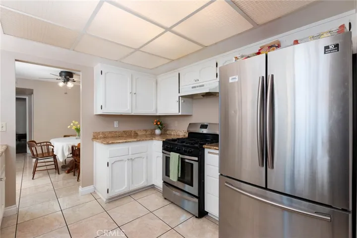 201 Knights Lane, Santa Maria, California 93454