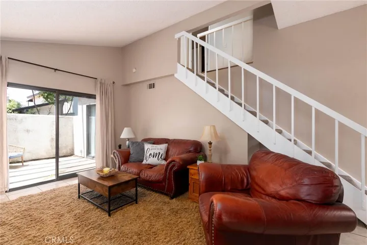 201 Knights Lane, Santa Maria, California 93454