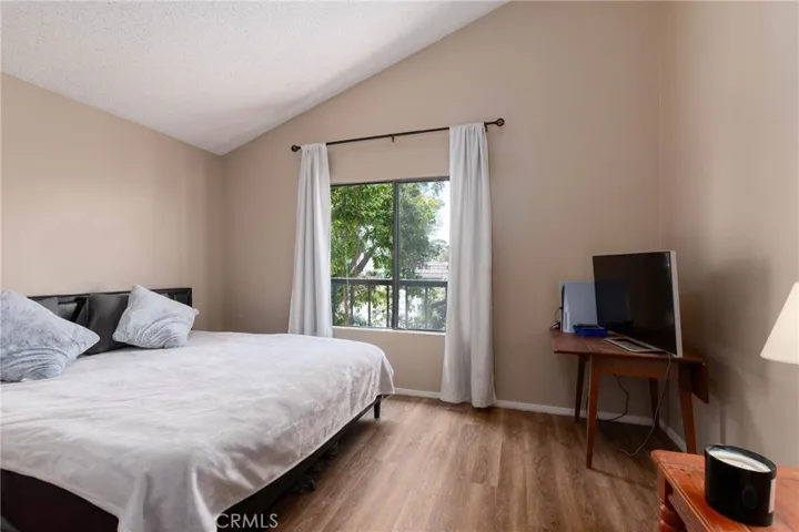 201 Knights Lane, Santa Maria, California 93454