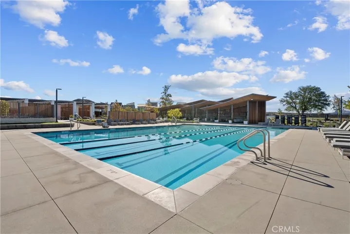 27206 Narrowleaf Willow Lane, Valencia, California 91381