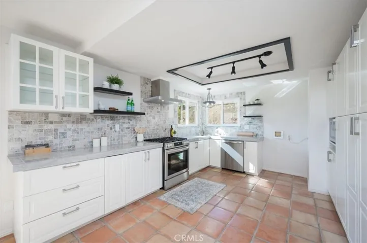 710 White Oak Boulevard, Pismo Beach, California 93449