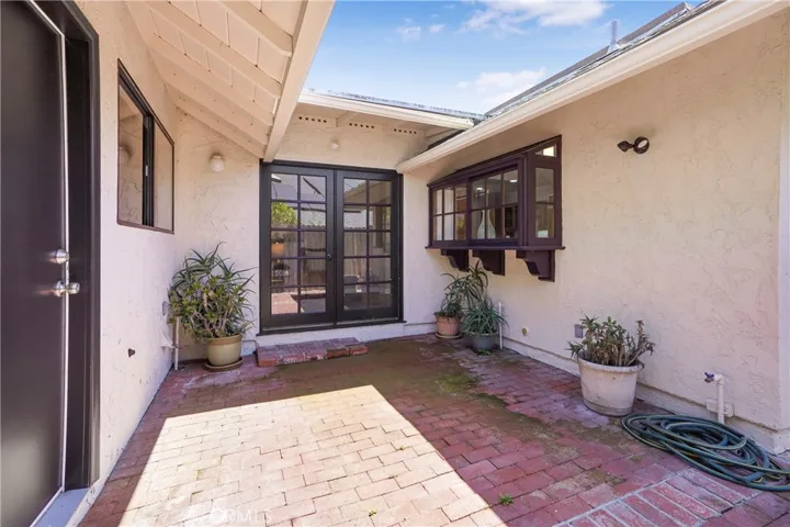 25382 Pacifica Ave, Mission Viejo, California 92691