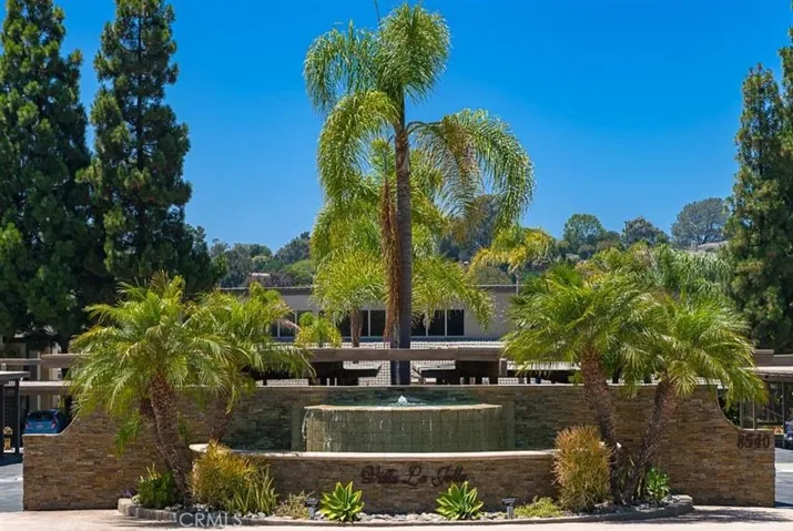 8512 Via Mallorca D, La Jolla, California 92037