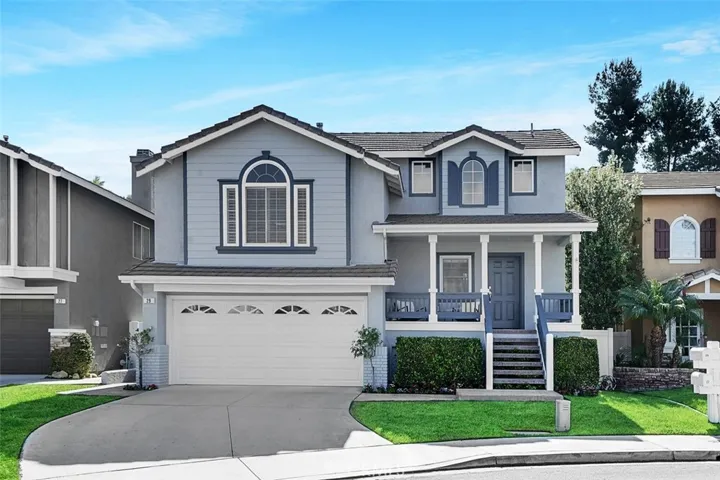 Beautiful curb appeal.
