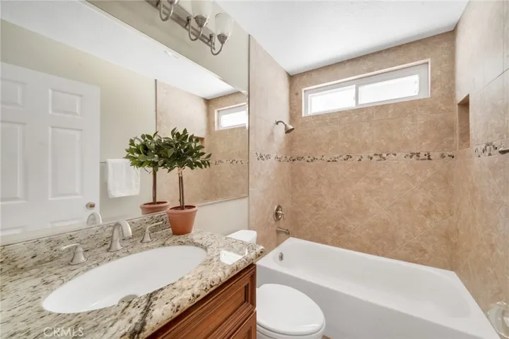 Full guest bathroom
