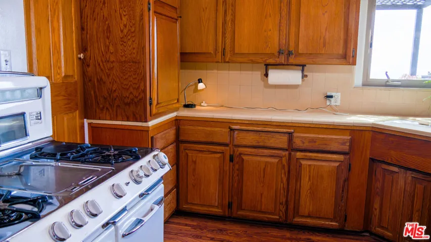 7505 Rindge Avenue, Playa Del Rey, California 90293