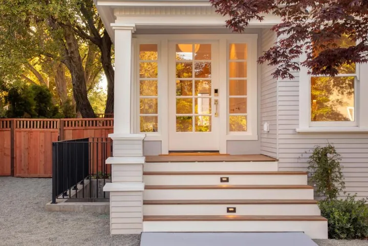 263 Churchill Avenue, Palo Alto, California 94301