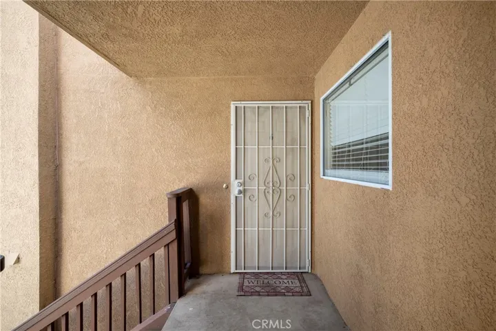 42140 Lyndie Lane 6, Temecula, California 92591