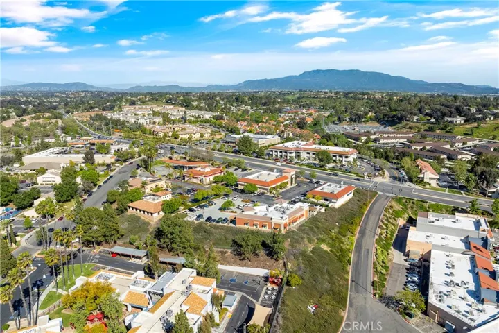 42140 Lyndie Lane 6, Temecula, California 92591