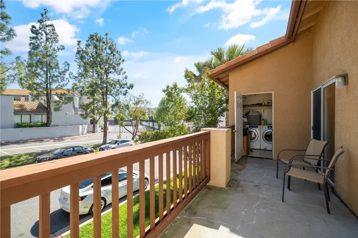 42140 Lyndie Lane 6, Temecula, California 92591