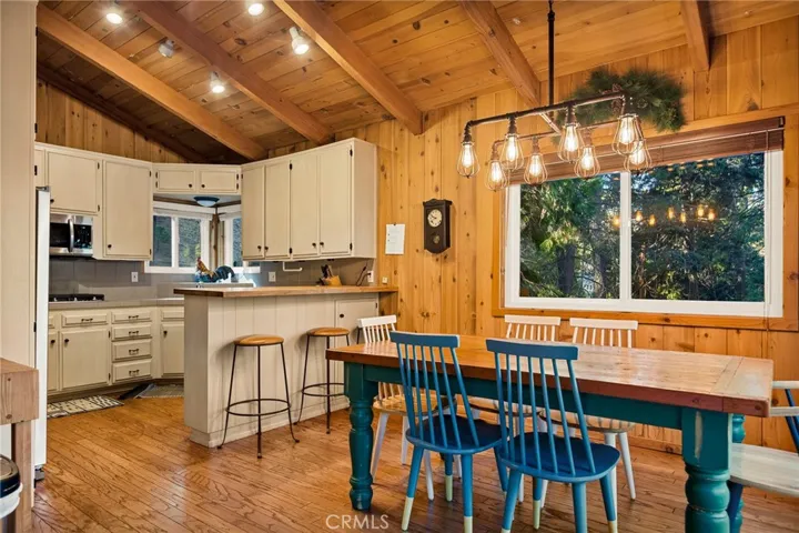 26974 Tunnel Drive, Lake Arrowhead, California 92352