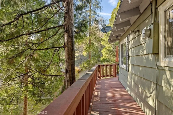 26974 Tunnel Drive, Lake Arrowhead, California 92352