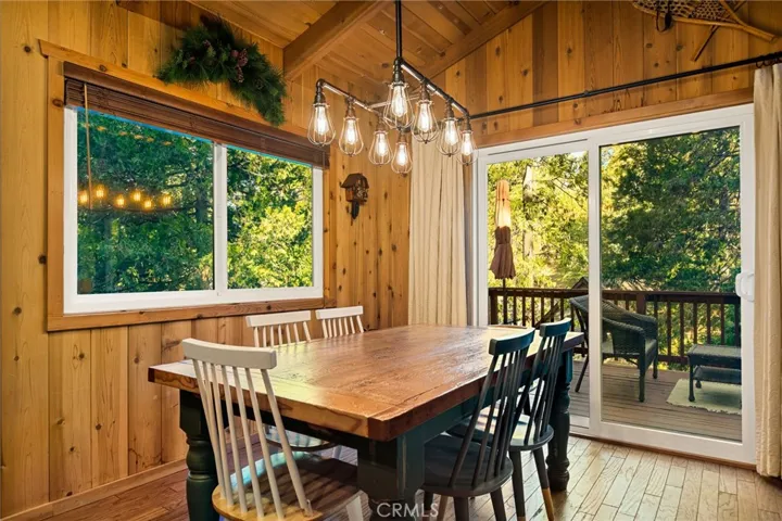 26974 Tunnel Drive, Lake Arrowhead, California 92352
