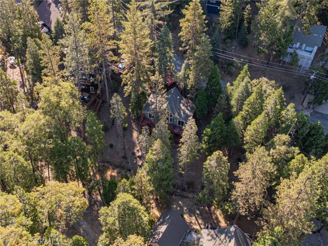 26974 Tunnel Drive, Lake Arrowhead, California 92352