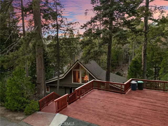 26974 Tunnel Drive, Lake Arrowhead, California 92352