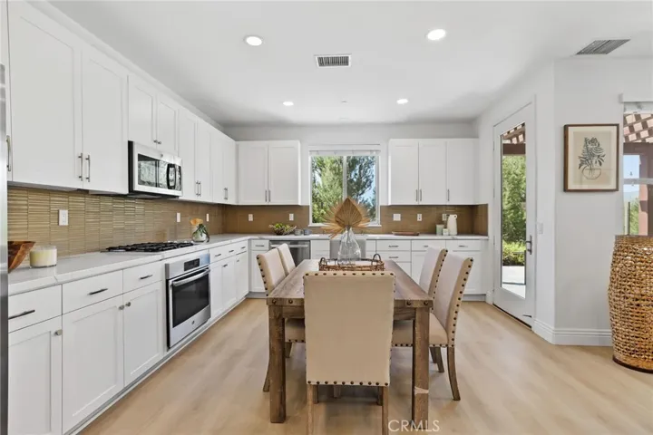 67 Fuchsia, Lake Forest, California 92630