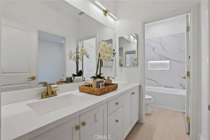 67 Fuchsia, Lake Forest, California 92630