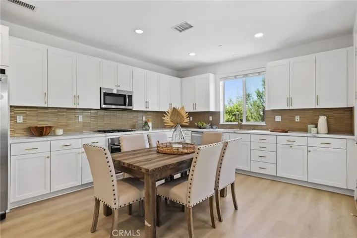 67 Fuchsia, Lake Forest, California 92630