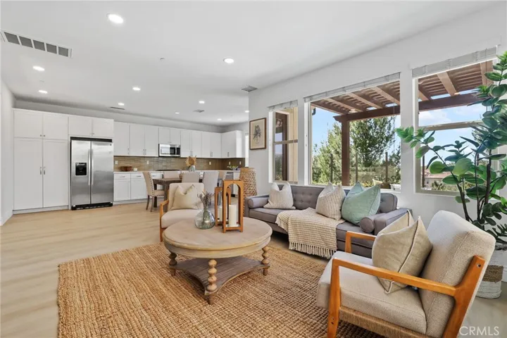 67 Fuchsia, Lake Forest, California 92630