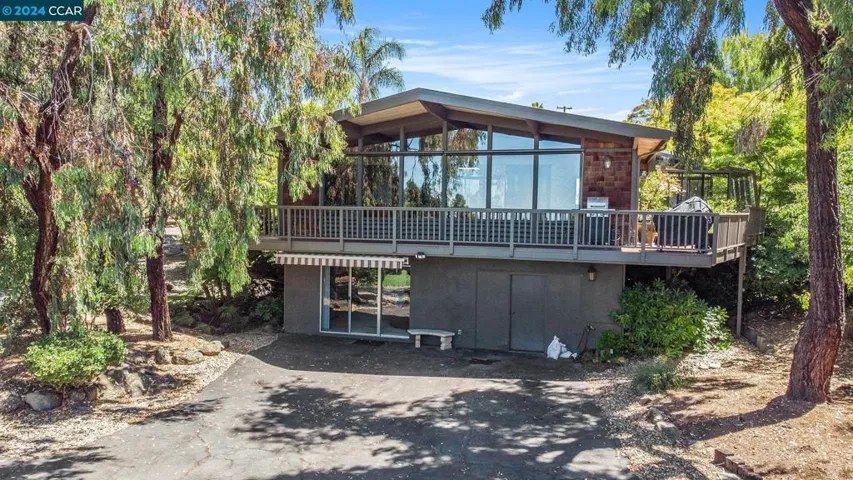 26233 Clover Rd, Hayward, California 94542