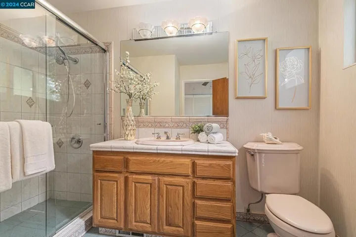 26233 Clover Rd, Hayward, California 94542