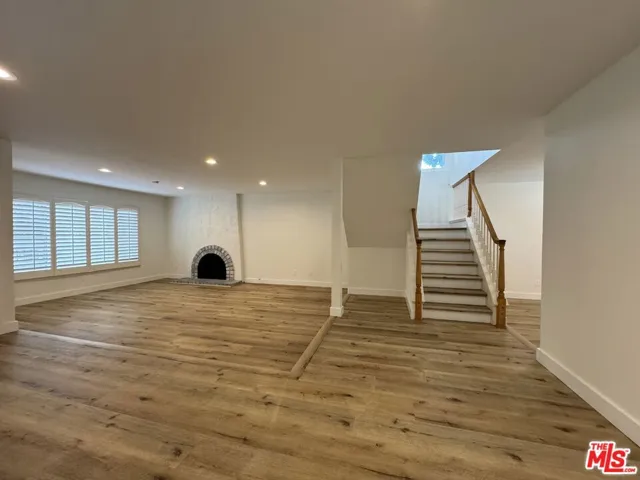 3045 Stoner Avenue, Los Angeles, California 90066