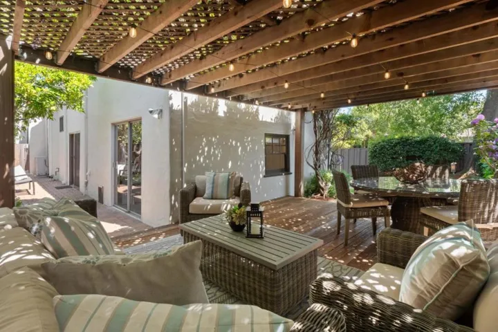 1360 Emerson Street, Palo Alto, California 94301